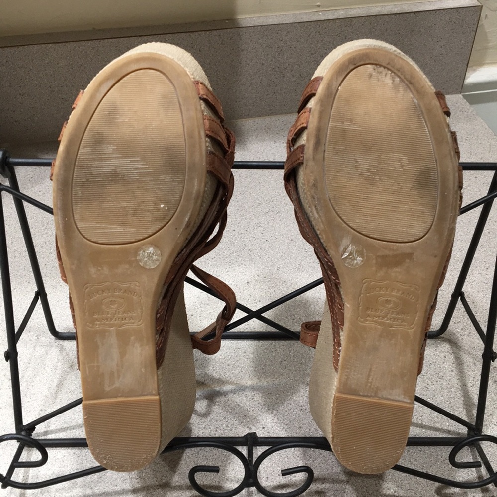 Lucky Brand Wedge Espadrille Leather Sandals - Picture 3 of 4